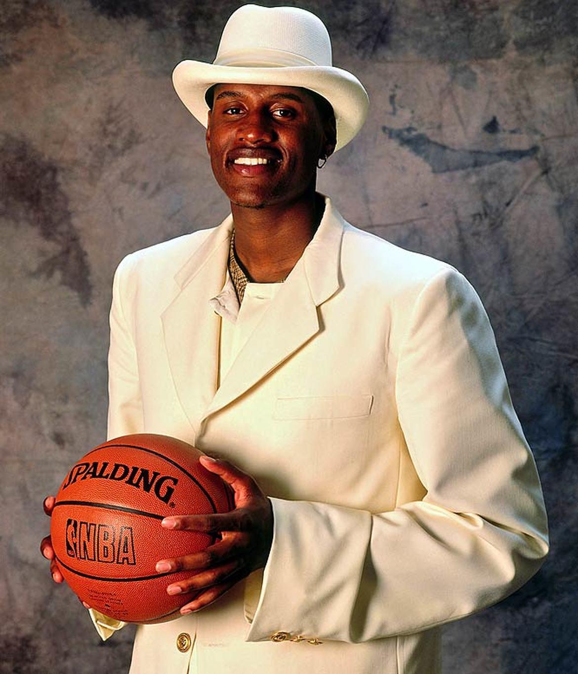 Draft Samaki Walker