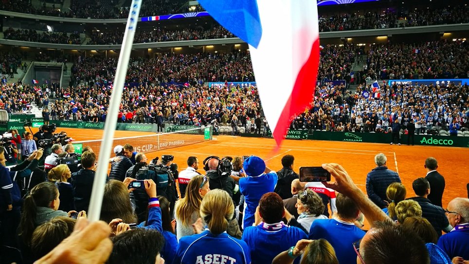 Ambiance dans les tribunes de Coupe Davis à Lille au Stade Pierre Mauroy