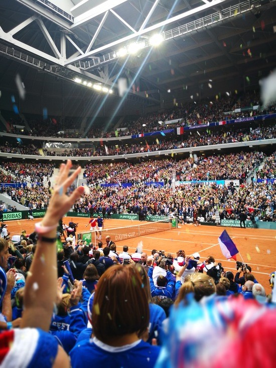 Tsonga remporte le point décisif pour envoyer une nouvelle fois la France en Finale de Coupe Davis